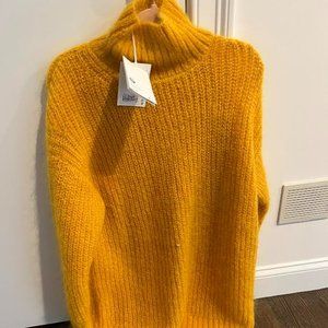 Cos Mohair Turtleneck New w Tags